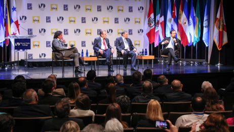 Discussion panel: Hassan Nassar, Eduardo Frei, Jamil Mahuad, Jorge Quiroga